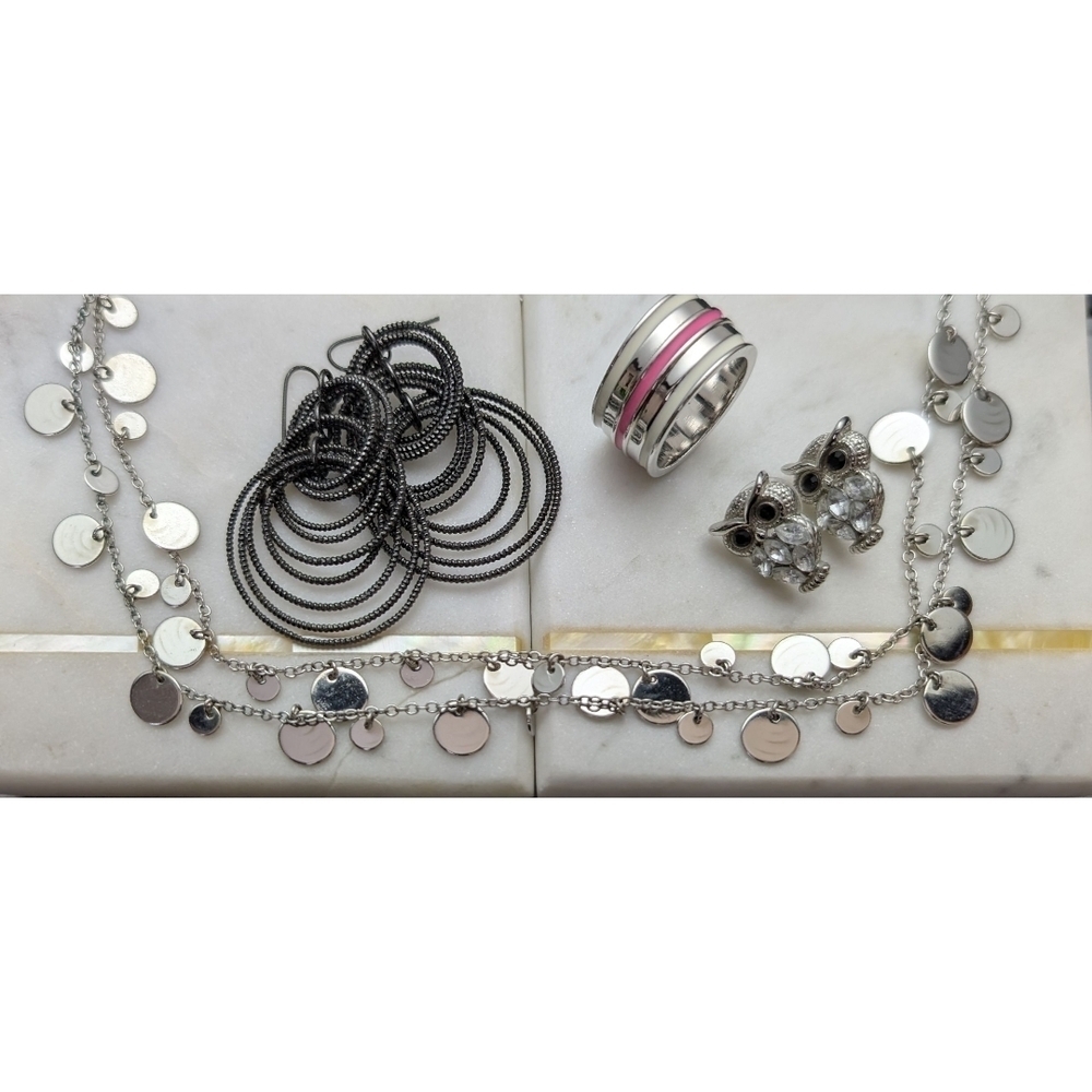 Lot of Lia Sophia Jewelry